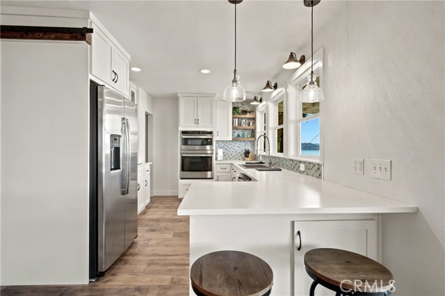 9175 Glenhaven, Glenhaven