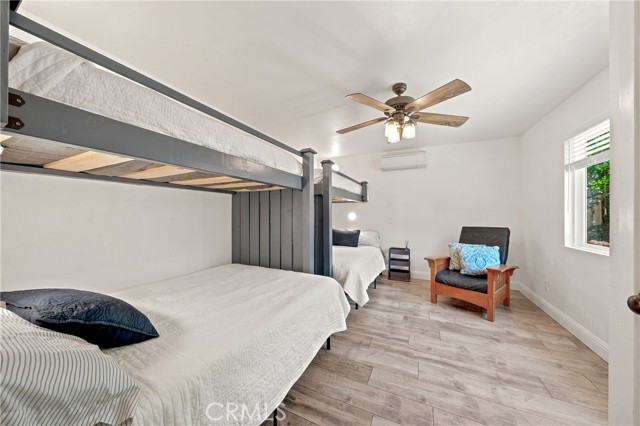 9175 Glenhaven, Glenhaven