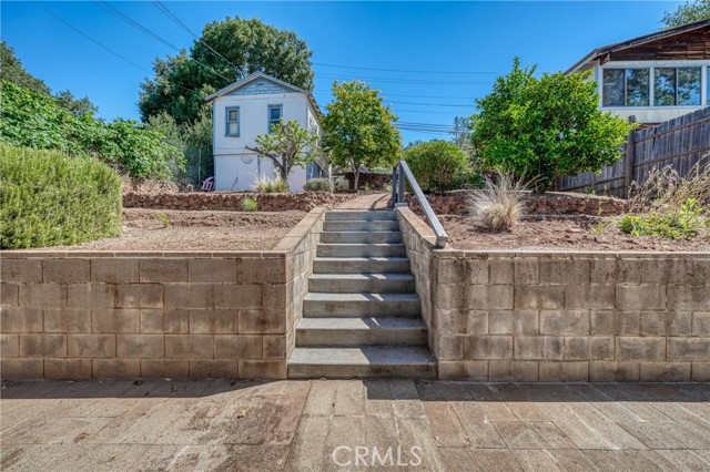 9175 Glenhaven, Glenhaven