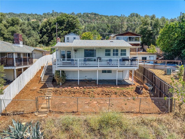 9175 Glenhaven, Glenhaven