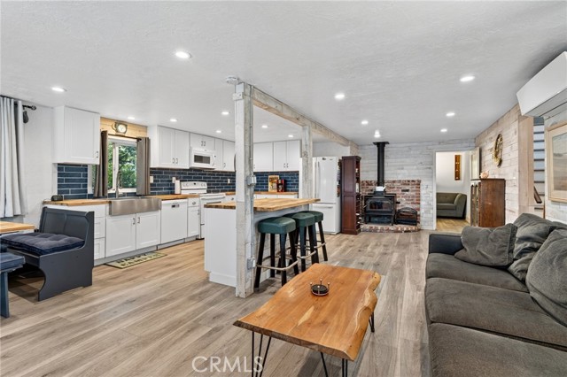 13911 Lakeshore, Clearlake