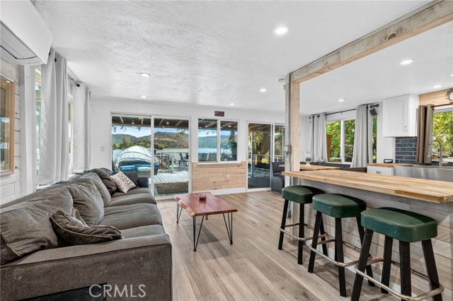 13911 Lakeshore, Clearlake