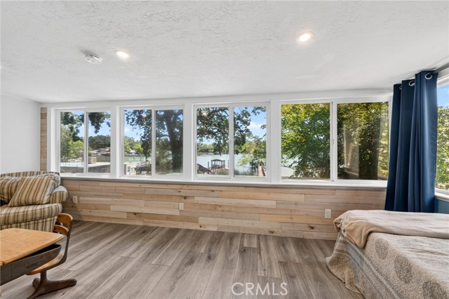 13911 Lakeshore, Clearlake