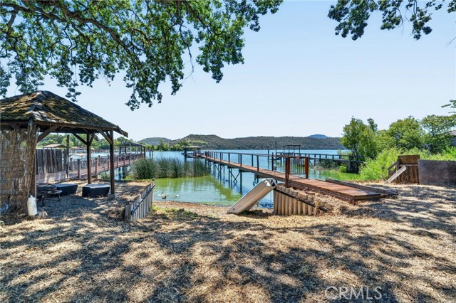 13911 Lakeshore, Clearlake