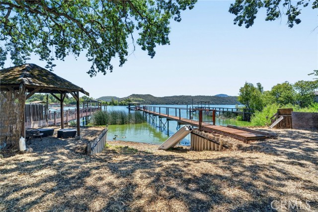 13911 Lakeshore, Clearlake
