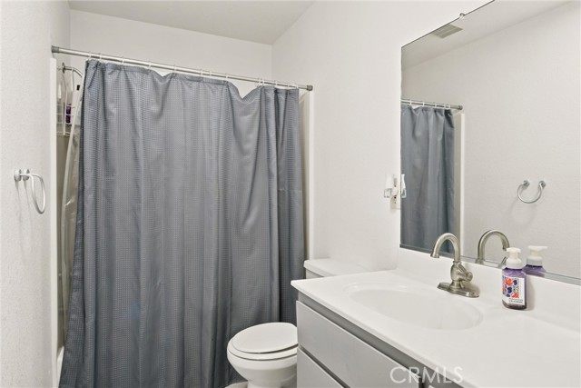200 Island View Drive, Lakeport