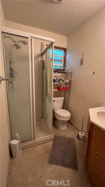 10537 Foothill Road, Loch Lomond