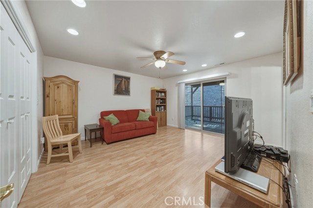 15800 Rainbow, Cobb
