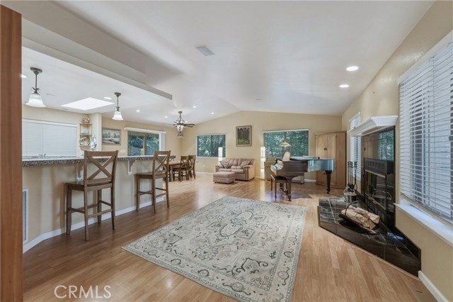 15800 Rainbow, Cobb