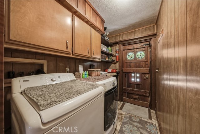 7035 Floyd Way, Nice