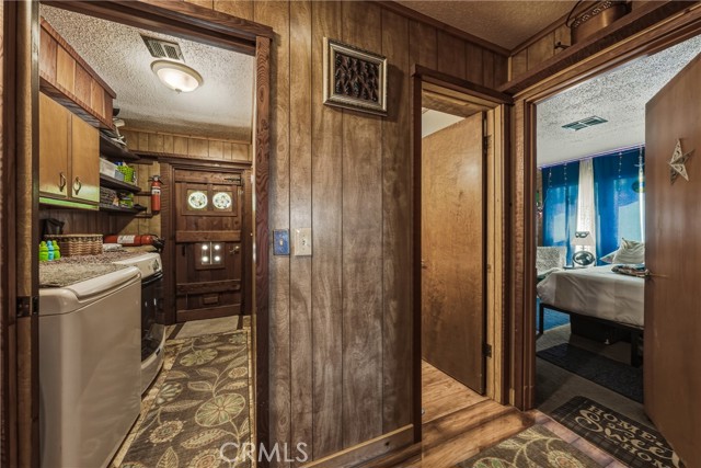 7035 Floyd Way, Nice