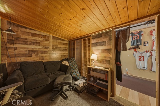 7035 Floyd Way, Nice