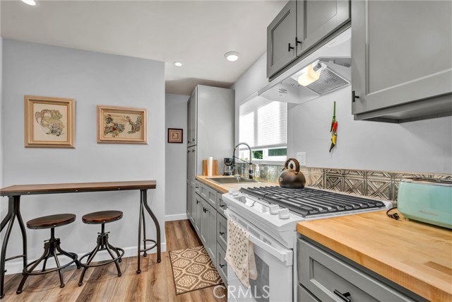 16635 Mountain View Drive, Cobb