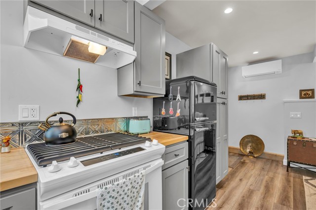 16635 Mountain View Drive, Cobb