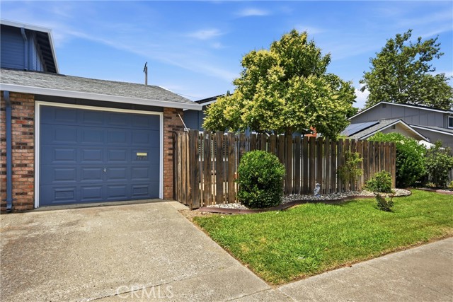 1741 Montana Vista, Lakeport
