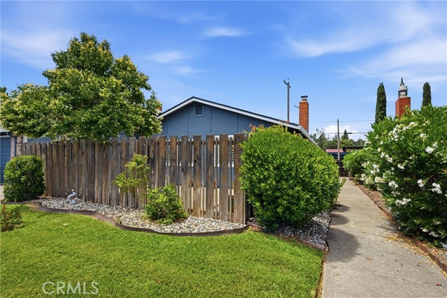 1741 Montana Vista, Lakeport