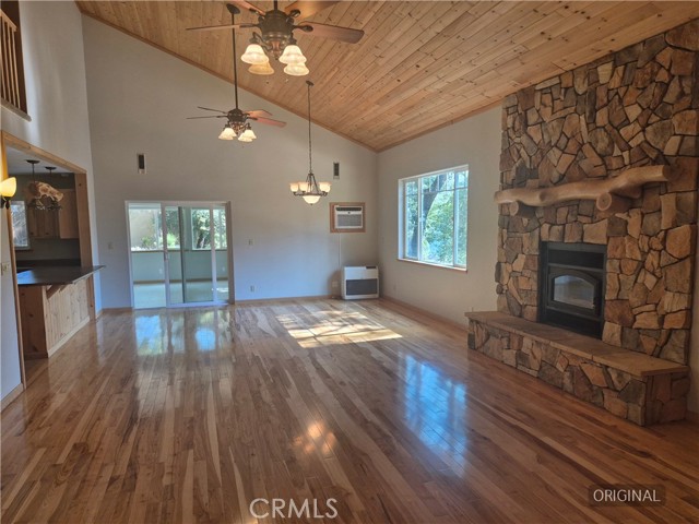 14274 Regina Way, Cobb