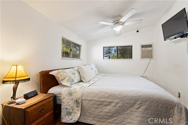 11755 Loch Lomond Road, Loch Lomond
