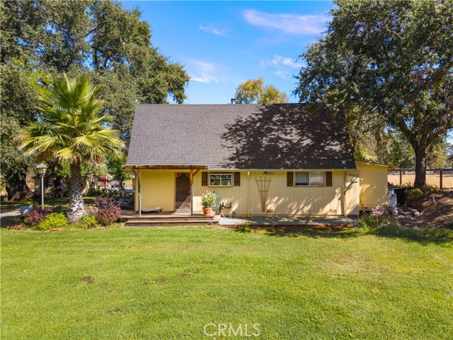 6733 Live Oak Drive, Kelseyville
