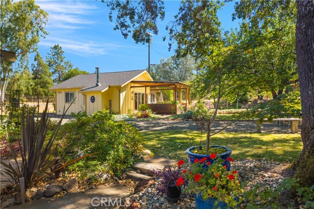 6733 Live Oak Drive, Kelseyville