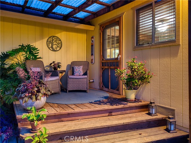 6733 Live Oak Drive, Kelseyville