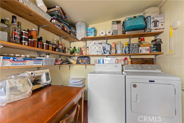 6733 Live Oak Drive, Kelseyville
