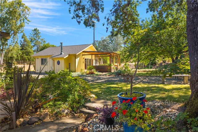 6733 Live Oak Drive, Kelseyville