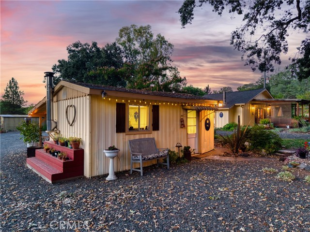 6733 Live Oak Drive, Kelseyville