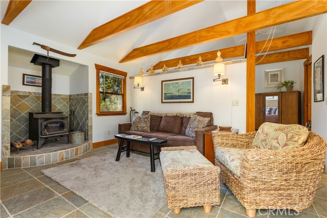 6733 Live Oak Drive, Kelseyville