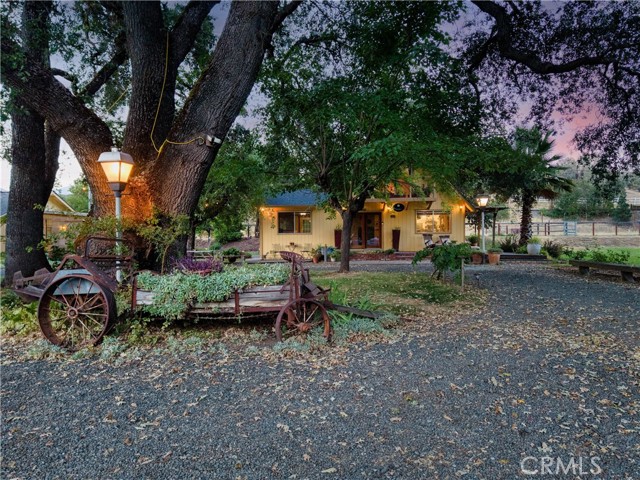 6733 Live Oak Drive, Kelseyville