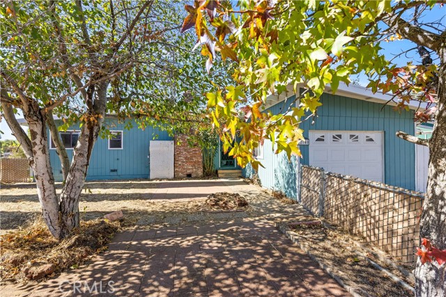 12740 Island Circle Photo