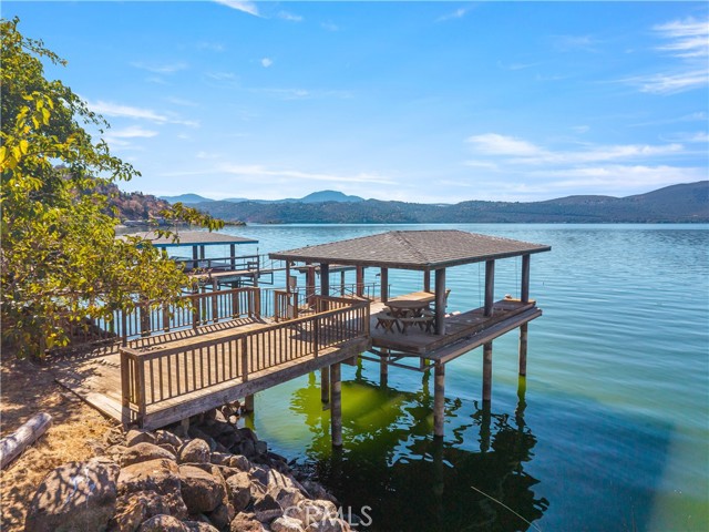 11411 Lakeshore Drive Photo