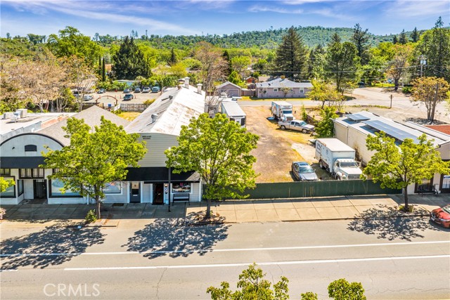21130 CALISTOGA ROAD MIDDLETOWN, CA 95461