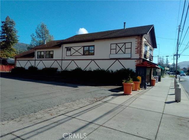6110 E HWY 20 LUCERNE, CA 95458