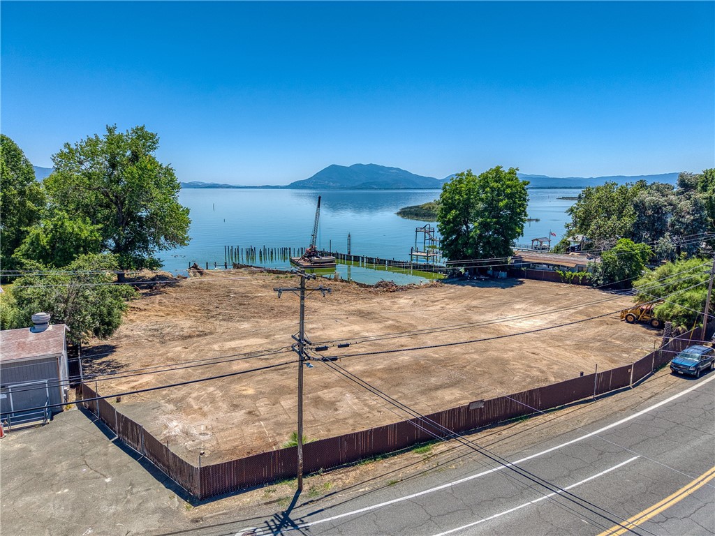 4270 LAKESHORE BOULEVARD LAKEPORT, CA 95453