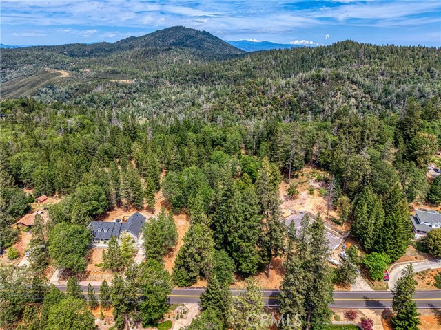 8833 FOX DRIVE COBB, CA 95426