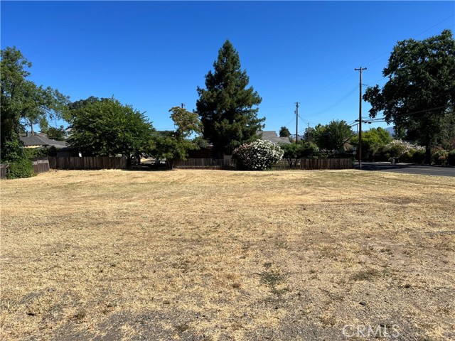 310 CLEAR LAKE AVENUE LAKEPORT, CA 95453