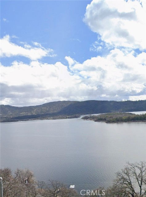 12115 LAKEVIEW DRIVE CLEARLAKE OAKS, CA 95423