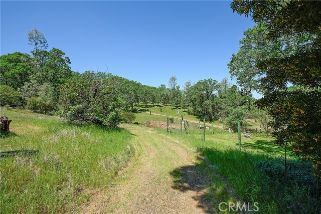 19665 OAT HILL ROAD MIDDLETOWN, CA 95461