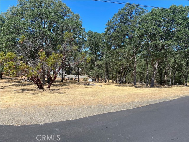 17902 MOON HILL COURT HIDDEN VALLEY LAKE, CA 95467