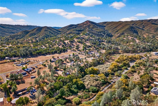 3245 WEEPING WILLOW WAY CLEARLAKE OAKS, CA 95423