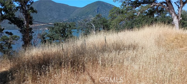 10312 CRESTVIEW CLEARLAKE, CA 95424