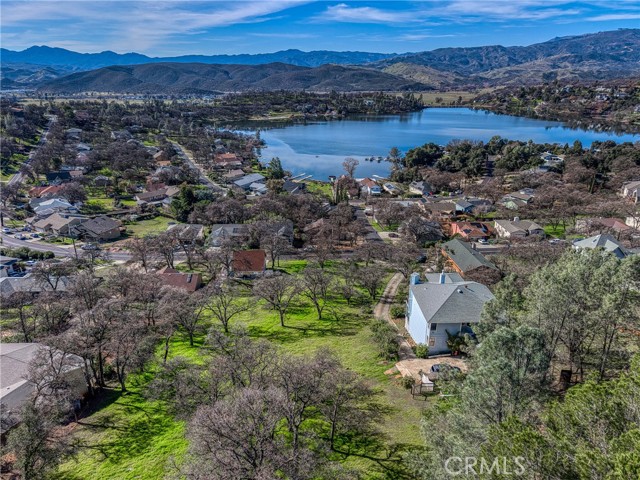 18954 DEER HILL ROAD HIDDEN VALLEY LAKE, CA 95467