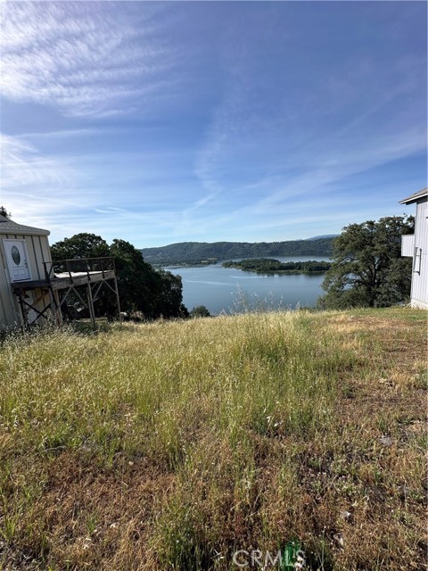 12145 MESA COURT CLEARLAKE OAKS, CA 95423