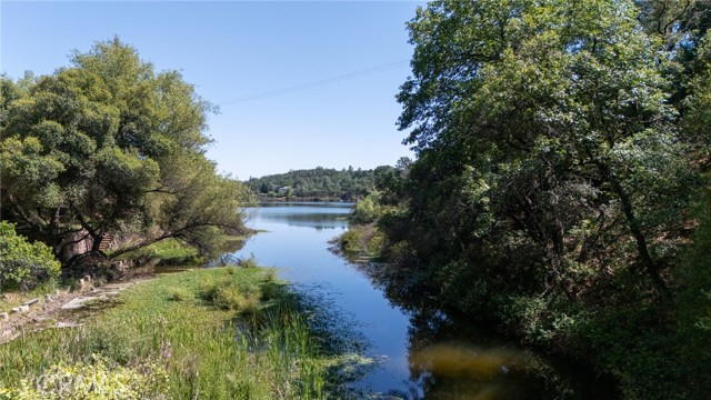 16985 KNOLLVIEW HIDDEN VALLEY LAKE, CA 95467