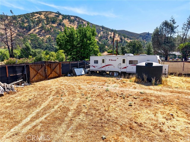 3865 SPRING VALLEY CLEARLAKE OAKS, CA 95423