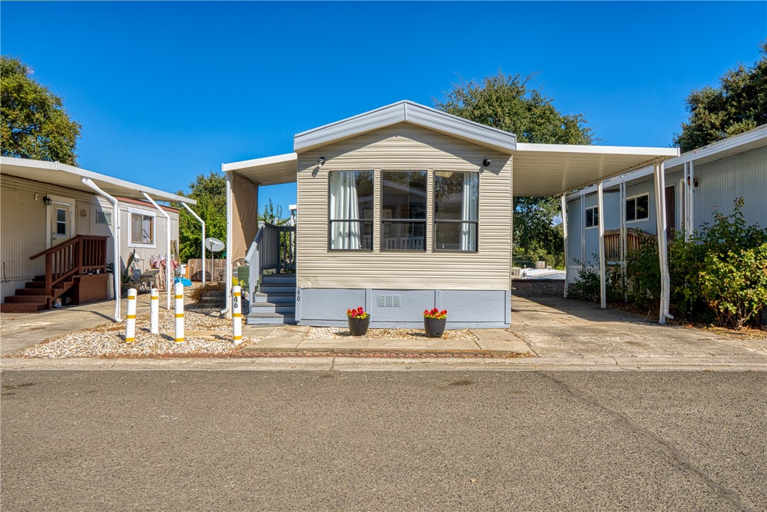 1025 MARTIN STREET LAKEPORT, CA 95453