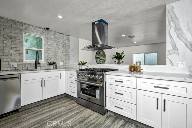 5575 OLD HIGHWAY 53  CLEARLAKE, CA 95422