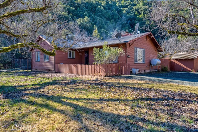 6841 SCOTTS VALLEY ROAD LAKEPORT, CA 95453