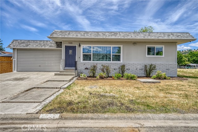 12929 LAKELAND STREET CLEARLAKE OAKS, CA 95423